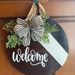 Wooden Door Hanger